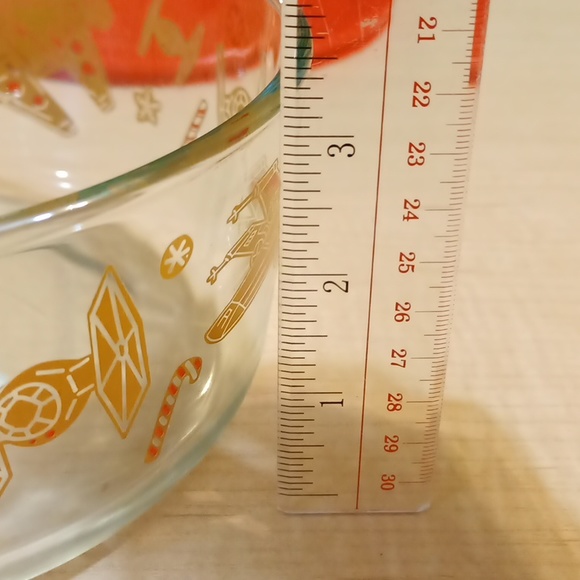 Star Wars Death Star Christmas Pyrex Glass Food Storage Container Bowl - Picture 9 of 12
